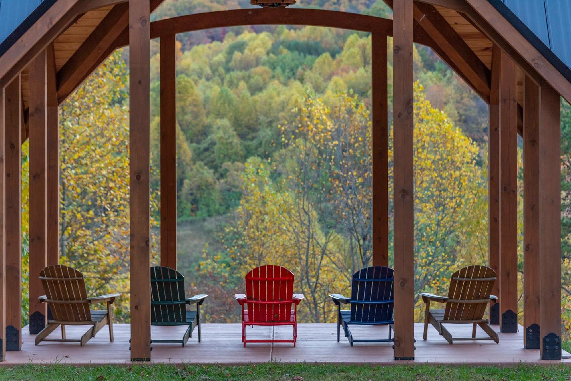 Engadine Inn And Cabins Candler Eksteriør billede